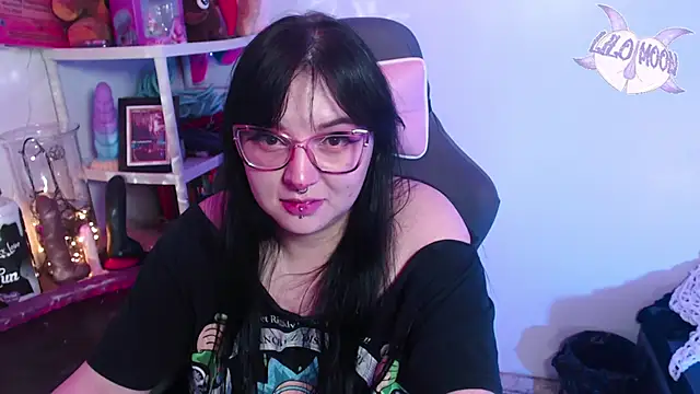 LiloMoon69 online show from January 9, 2025, 6:38 am