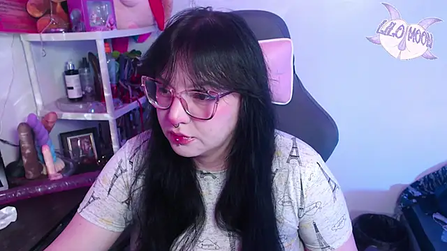 LiloMoon69 online show from January 14, 2025, 3:22 am