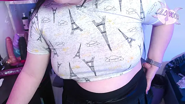 LiloMoon69 online show from January 14, 2025, 6:24 am