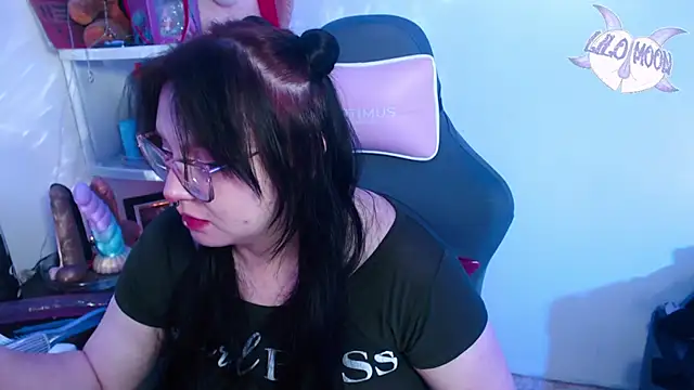 LiloMoon69 online show from January 28, 2025, 6:16 am