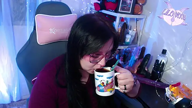 LiloMoon69 online show from January 30, 2025, 3:44 am