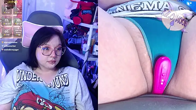 LiloMoon69 online show from February 12, 2025, 6:51 am