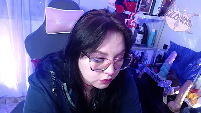 LiloMoon69 online show from February 17, 2025, 3:15 am