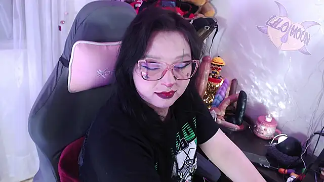 LiloMoon69 online show from October 2, 2025, 1:51 pm