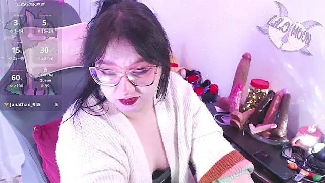 LiloMoon69 online show from April 20, 2026, 12:57 am