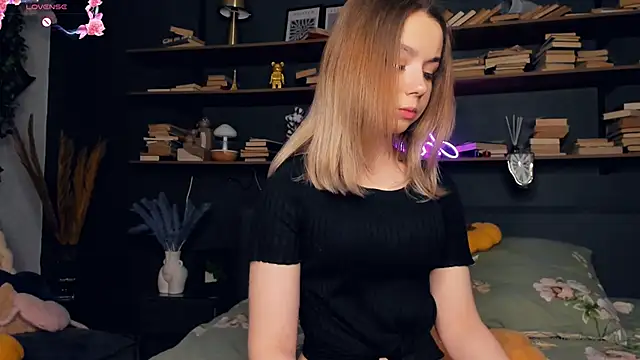 DominikaElis online show from February 22, 2025, 7:25 pm