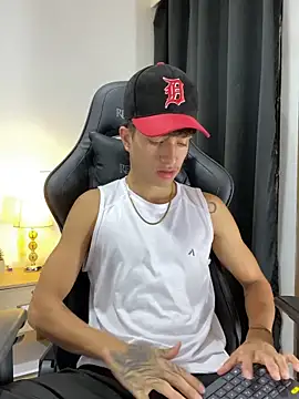  CamiloBass online show from March 14, 2026, 1:01 am