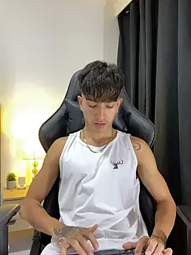  CamiloBass online show from March 20, 2026, 1:21 am