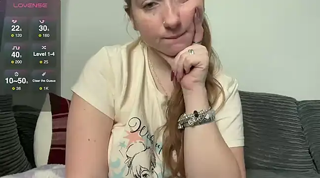 lilsbabyxo online show from December 2, 2024, 9:45 am