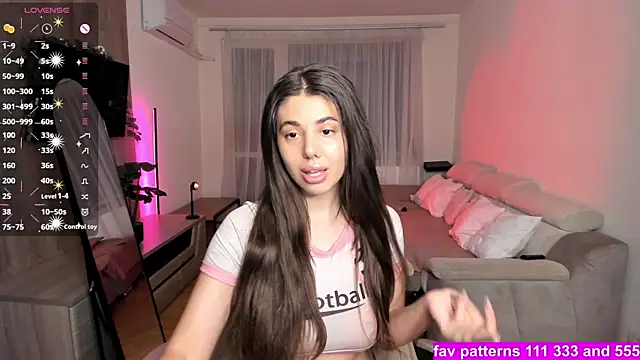 Snapshot of GabrielaLove_ chatting on July 16, 2026, 7:20 pm GabrielaLove online show from July 16, 2026, 7:20 pm