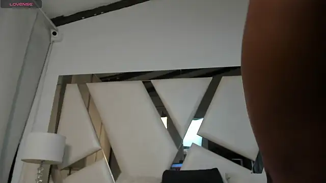 OliviaBurning online show from February 12, 2026, 7:31 pm