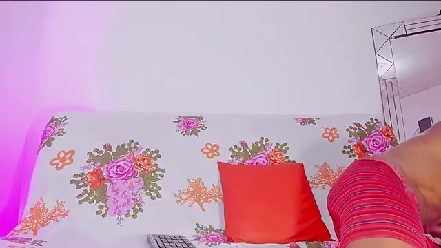 Deliciouscocoa online show from December 26, 2024, 11:35 pm