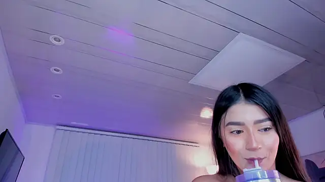 amelie jhons online show from January 16, 2025, 1:58 am