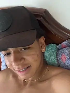 JoanG10 online show from September 9, 2025, 4:06 pm