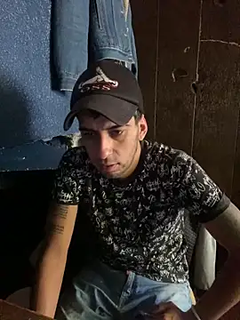 YouBad boy31 online show from December 30, 2024, 5:44 pm