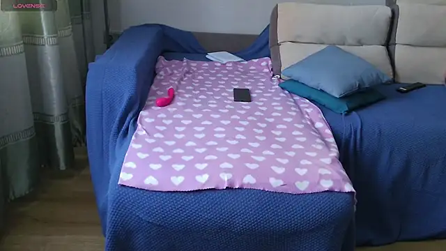 MilaaMilaa online show from February 26, 2025, 9:32 am