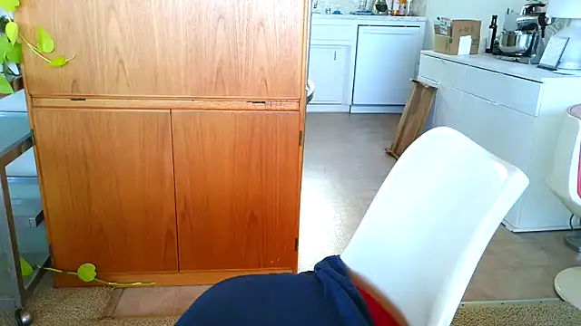 costanza7070 online show from September 30, 2025, 6:13 pm