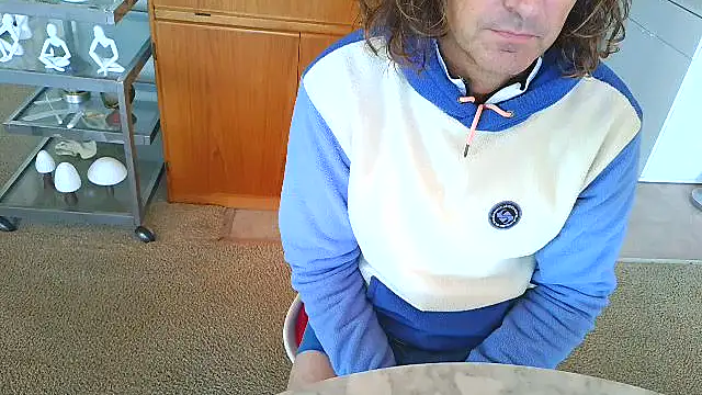 costanza7070 online show from April 26, 2026, 7:33 pm