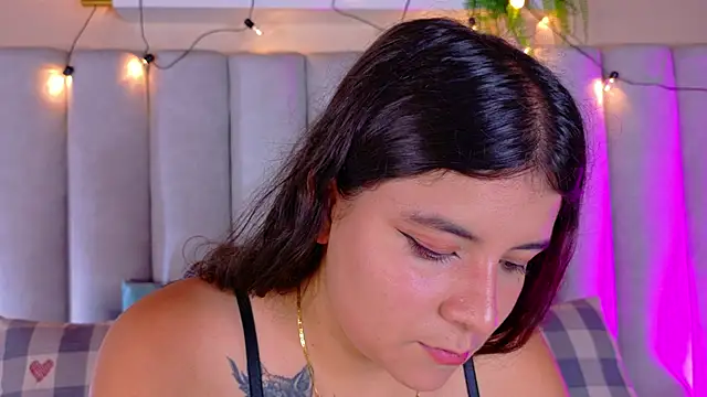 EngelStone online show from September 27, 2025, 7:30 pm