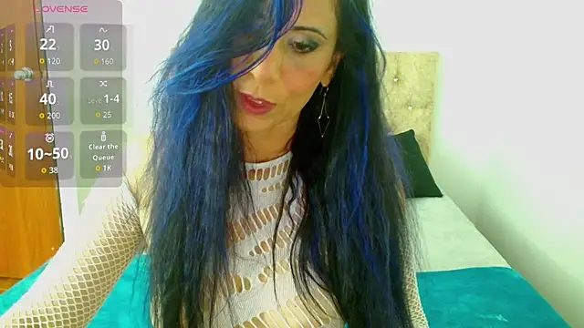 Alettalovee online show from April 4, 2026, 2:36 pm