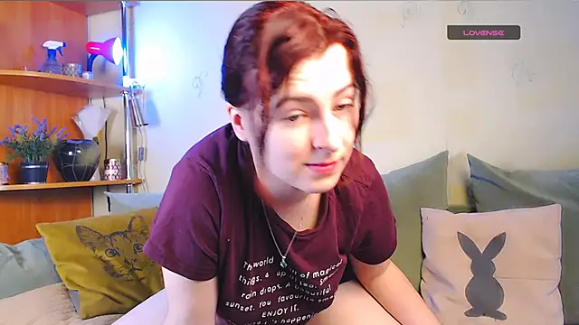 Caroline1995 online show from November 9, 2025, 8:01 am