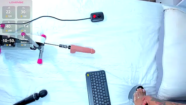 CintiaVega online show from February 1, 2025, 11:54 am