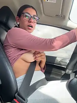 ValeriEvan online show from April 12, 2026, 8:03 pm