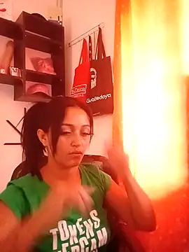 Renata wilsom online show from December 11, 2024, 3:26 pm