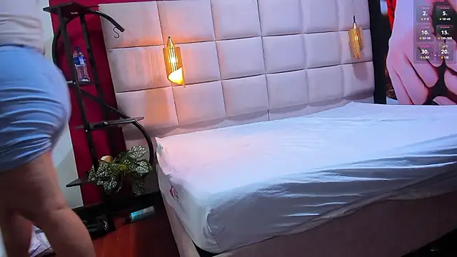 Amberluy online show from March 9, 2026, 9:19 pm