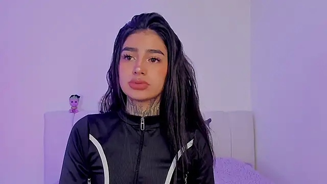 shadowcatt  online show from October 14, 2025, 7:03 pm