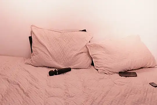 Nicky and Blake online show from February 21, 2025, 10:59 pm