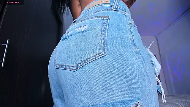 samaay07  online show from March 16, 2025, 3:14 am