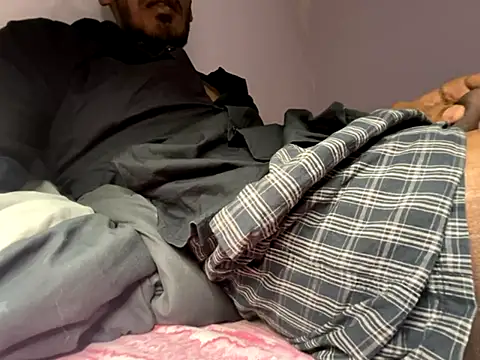 nycg0999 online show from November 6, 2025, 8:21 pm