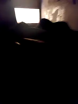 slawlargo01 online show from February 2, 2026, 7:29 am