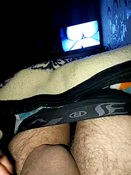 slawlargo01 online show from March 6, 2026, 7:49 am