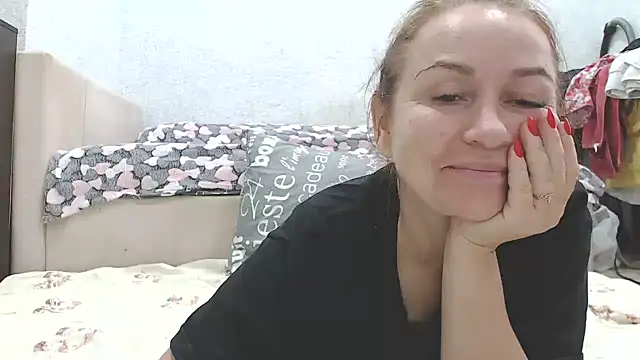 Vika  online show from September 26, 2025, 3:43 am