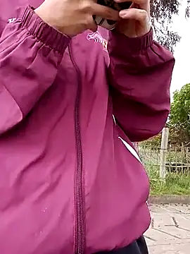 Cuervo maniaco online show from September 26, 2025, 7:51 pm