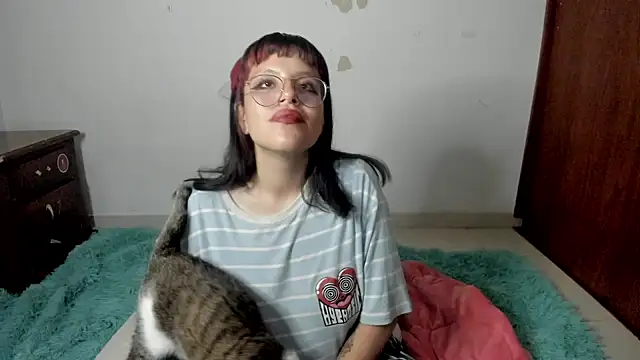 Lucyfx666 online show from February 15, 2025, 6:02 am