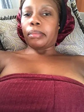 NAUGHTYSHALOTXX online show from February 23, 2025, 11:33 am