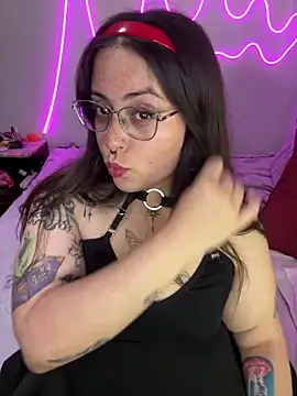 Mizztikaa online show from January 1, 2025, 5:01 am