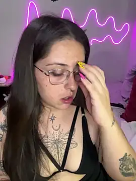 Mizztikaa online show from January 29, 2025, 5:09 am