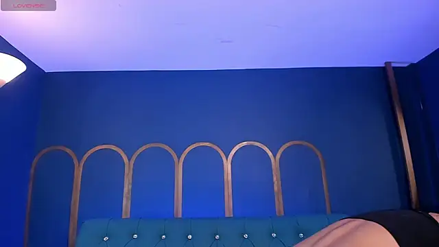 morganlake  online show from September 14, 2025, 3:38 am