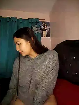 Nahiara velez online show from February 6, 2025, 1:38 am