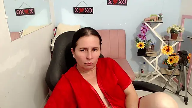 victoria jones online show from October 7, 2025, 4:48 pm