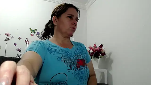 victoria jones online show from May 13, 2026, 12:46 pm