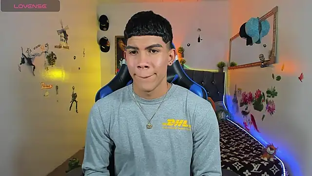 Damian latinxxx online show from October 1, 2025, 5:35 am