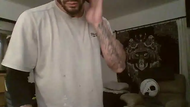 JohnnyDeep187 online show from January 10, 2025, 2:57 am