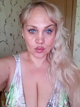 IsabellaBoni online show from June 16, 2026, 6:38 am