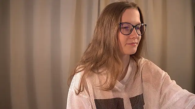 brendacom online show from March 20, 2025, 2:19 am