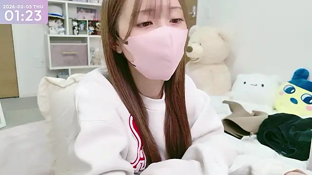 -SHINON- online show from February 4, 2026, 4:24 pm